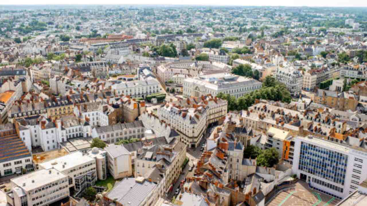 Ryanair Nantes Office in France