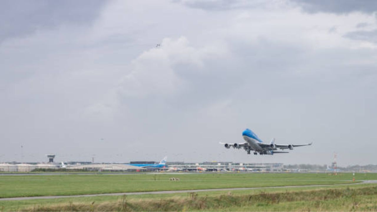 SunExpress Schiphol-Rijk Office in Netherlands